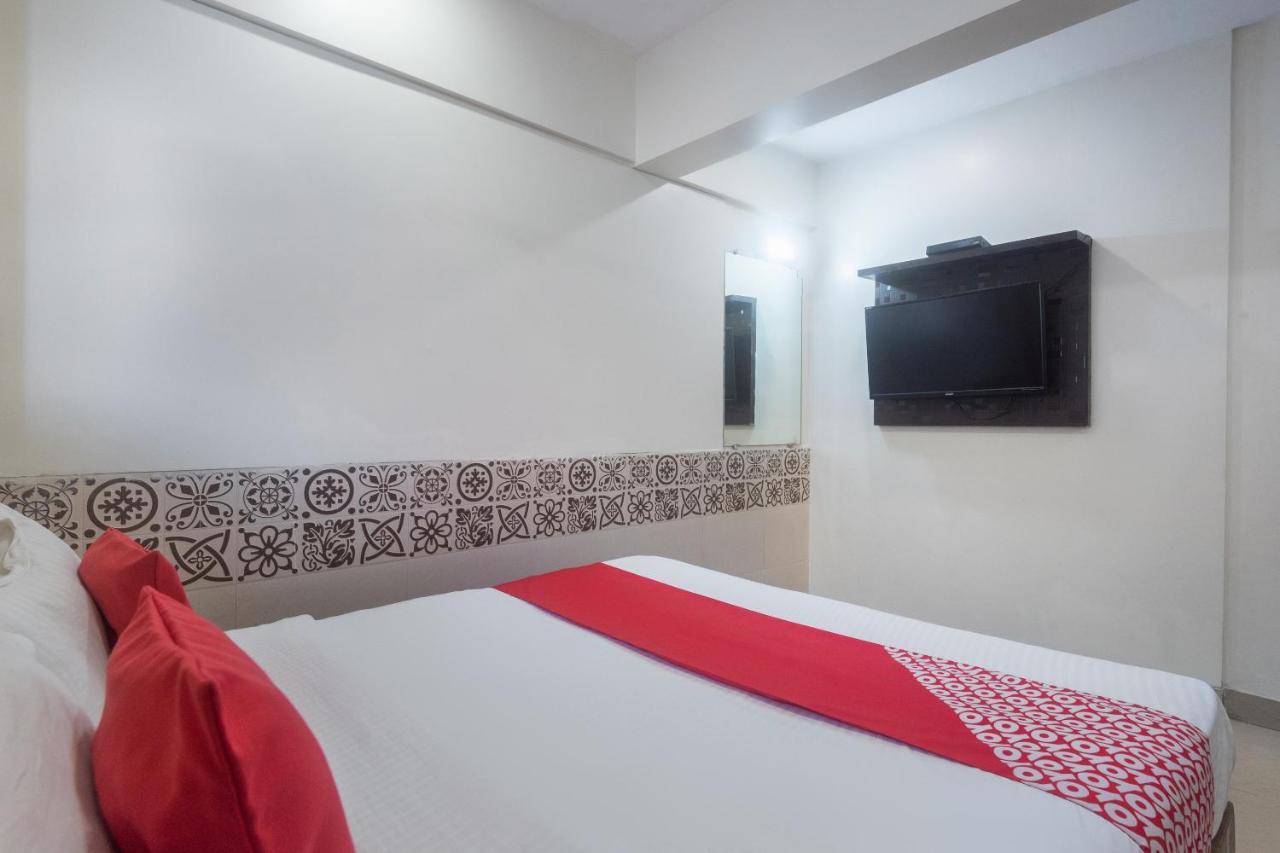 Oyo 49867 Hotel Kalpana Residency Mumbai Luaran gambar