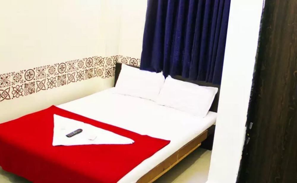 Oyo 49867 Hotel Kalpana Residency Mumbai Luaran gambar
