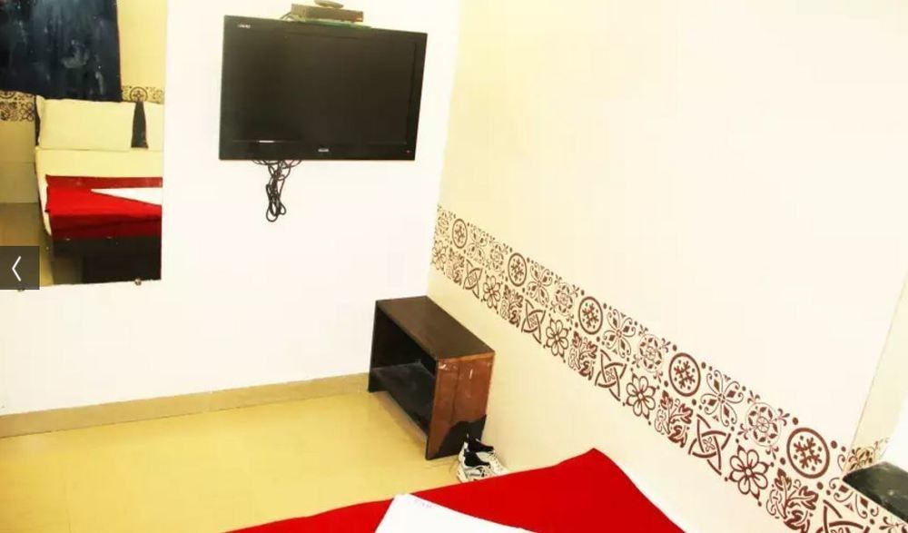 Oyo 49867 Hotel Kalpana Residency Mumbai Luaran gambar